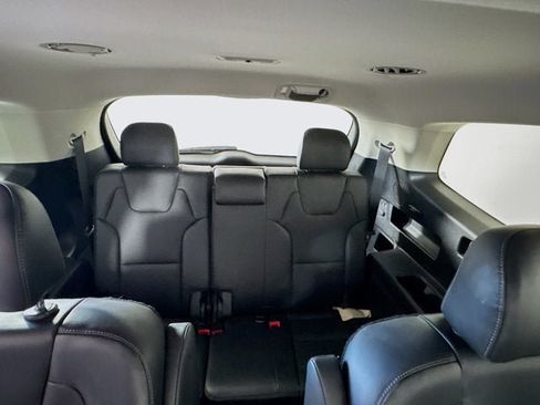Certified 2024 Kia Telluride S w/ S Sunroof Package AWD/4WD image 29