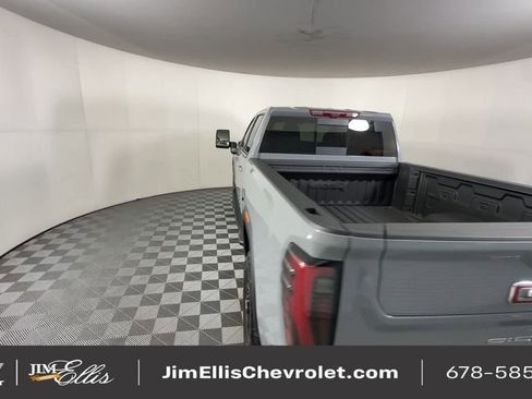 Used 2024 GMC Sierra 2500 AT4 w/ AT4 Premium Plus Package image 8