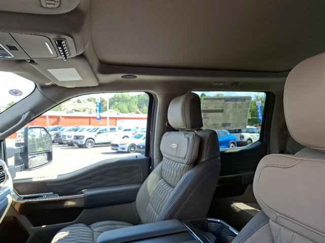 New 2027 Ford F250 Platinum w/ Platinum Plus Package AWD/4WD image 14