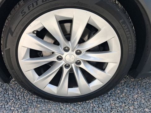 Used 2016 Tesla Model X 90D AWD/4WD image 23