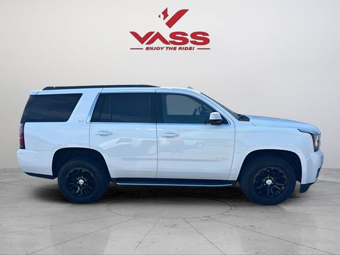Used 2019 GMC Yukon SLT AWD/4WD image 6