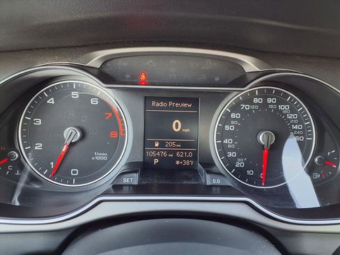 Used 2013 Audi A4 2.0T Premium w/ Convenience Pkg image 13