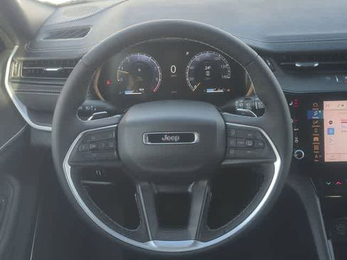 New 2026 Jeep Grand Cherokee Limited w/ Limited Altitude Package image 19