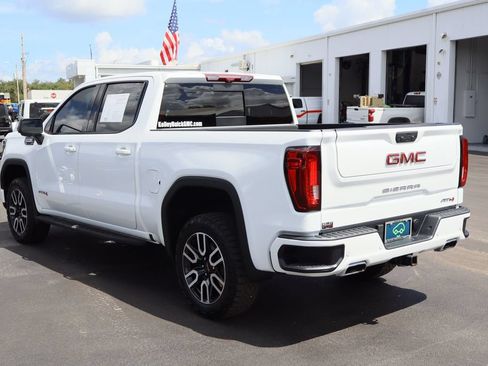 Certified 2024 GMC Sierra 1500 AT4 w/ Technology Package AWD/4WD image 7