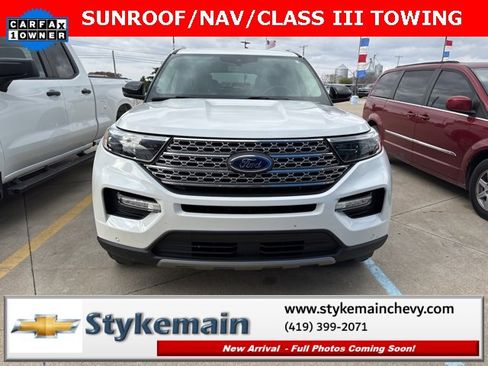 Used 2021 Ford Explorer Limited w/ Equipment Group 301A image 5