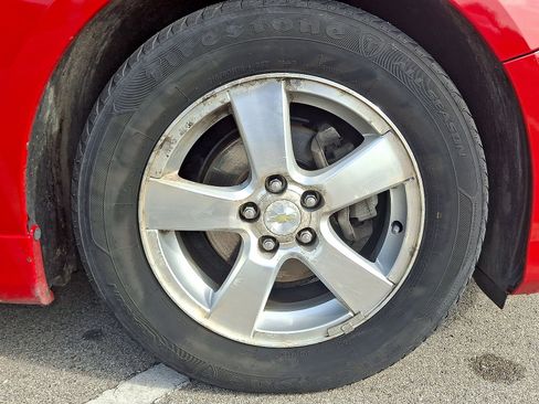 Used 2013 Chevrolet Cruze LT w/ RS Package FWD image 25