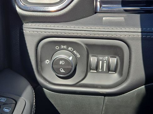 New 2026 RAM 2500 Limited image 18