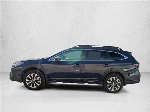 Used 2023 Subaru Outback Limited image 8