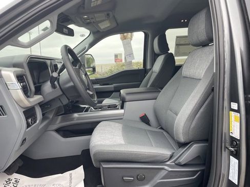 New 2026 Ford F250 XLT w/ XLT Premium Package image 21