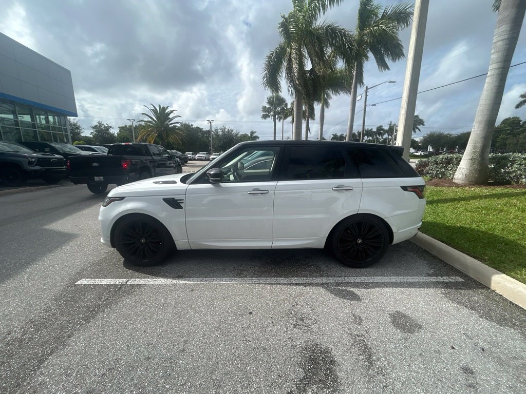 Used 2019 Land Rover Range Rover Sport HSE Dynamic AWD/4WD image 4
