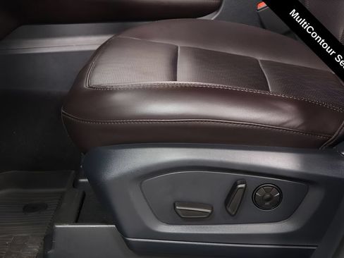 Used 2025 Ford Explorer Platinum AWD/4WD image 21