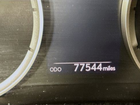 Used 2016 Lexus IS 350 image 16