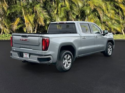 Used 2025 GMC Sierra 1500 SLT image 5