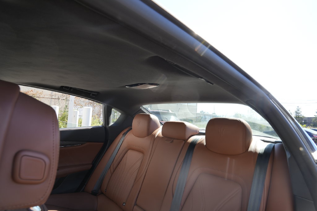 Used 2021 Maserati Quattroporte S Q4 AWD/4WD image 24