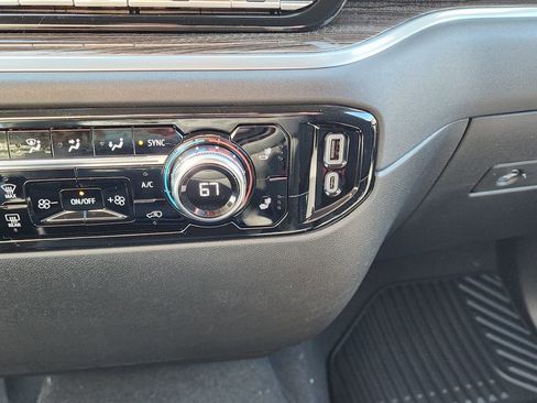 New 2026 GMC Sierra 1500 Elevation image 30