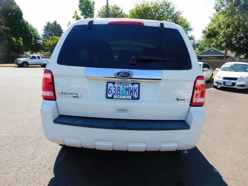 Used 2010 Ford Escape Limited image 18