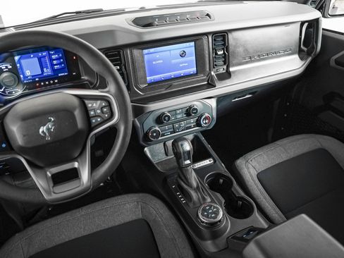 Used 2023 Ford Bronco 4-Door w/ Sasquatch Package AWD/4WD image 17