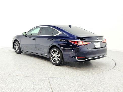 Used 2021 Lexus ES 300h w/ Premium Package FWD image 7
