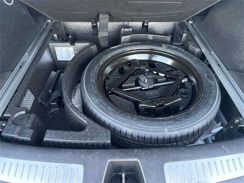 Used 2017 Cadillac XT5 Luxury w/ Driver Awareness Package image 51