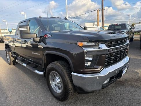 Used 2021 Chevrolet Silverado 3500 LT w/ True North Edition AWD/4WD image 7