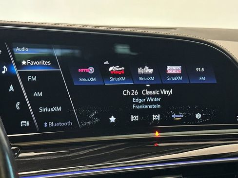 Used 2021 Cadillac Escalade Sport w/ Driver Assist Tech Package image 19