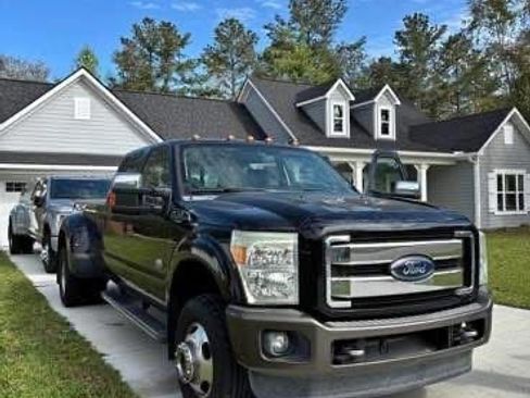 Used 2016 Ford F350 King Ranch w/ King Ranch w/Chrome Package image 2
