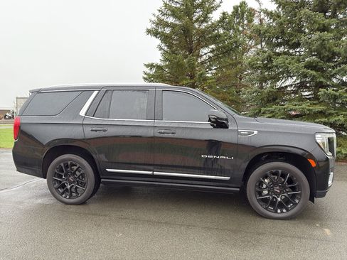 Used 2024 GMC Yukon Denali image 5