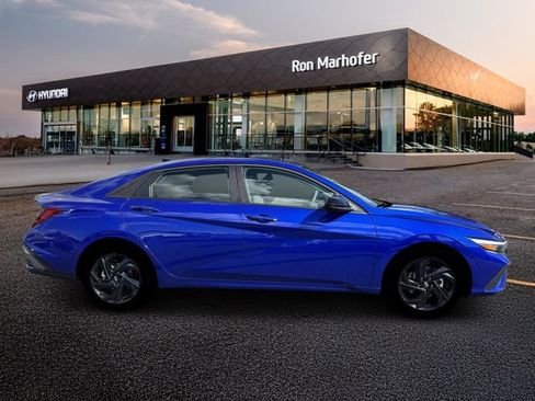 New 2026 Hyundai Elantra Sport image 9