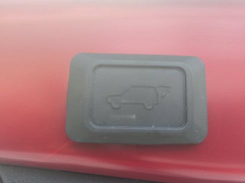 Used 2025 Toyota RAV4 XLE Premium FWD image 13