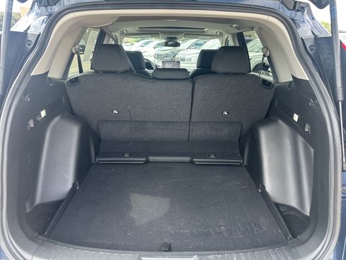 Used 2024 Honda CR-V EX image 11