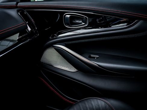 New 2025 Aston Martin DBX 707 AWD/4WD image 26
