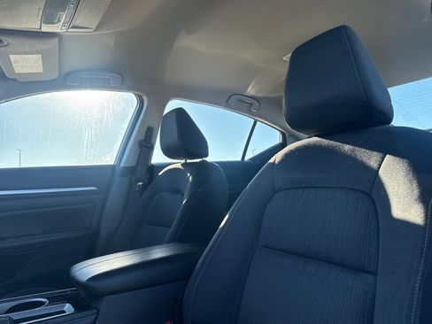 Certified 2023 Nissan Altima 2.5 SV image 38