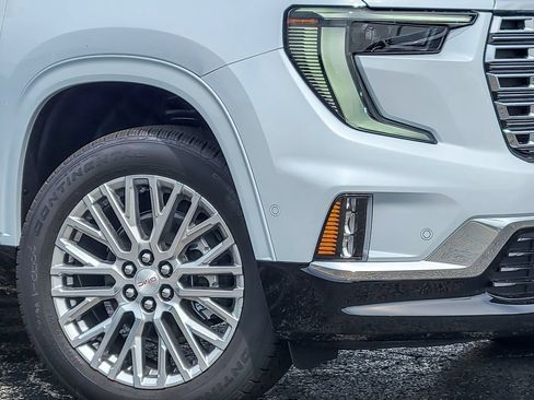 New 2026 GMC Acadia Denali w/ Super Cruise Package AWD/4WD image 3