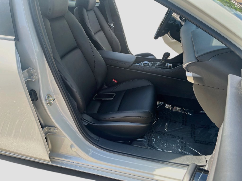 Used 2025 MAZDA MAZDA3 s FWD image 25