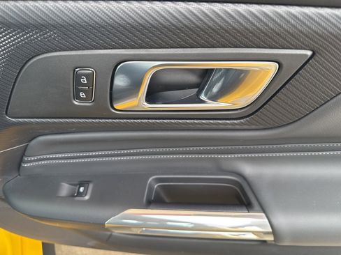 Used 2024 Ford Mustang GT Premium image 18