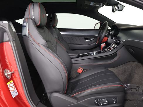 Used 2024 Bentley Continental GT AWD/4WD image 31