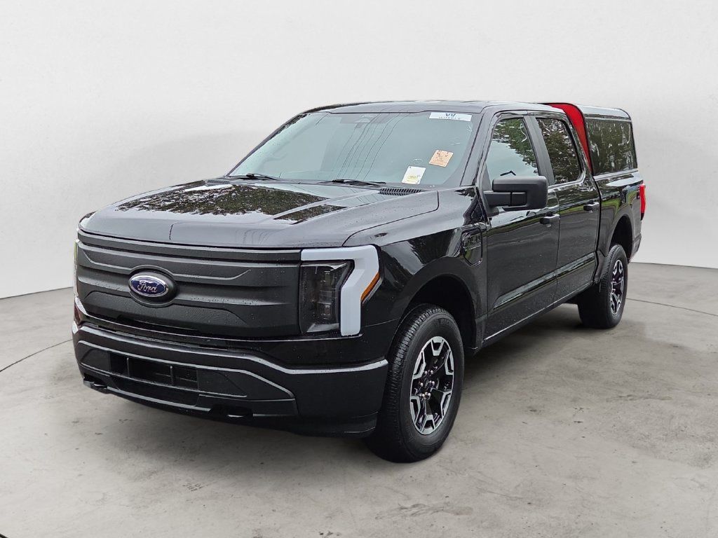 Used 2022 Ford F150 Lightning Pro AWD/4WD image 1