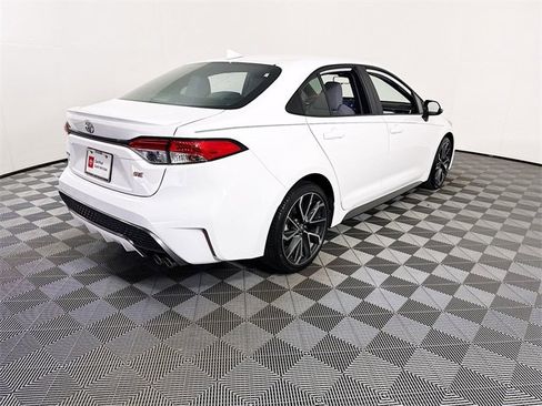 Used 2020 Toyota Corolla SE image 23
