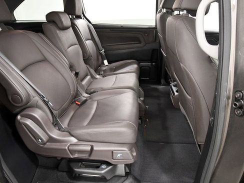 Used 2019 Honda Odyssey EX-L image 18