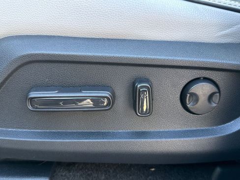 Certified 2023 Honda Pilot Elite image 25