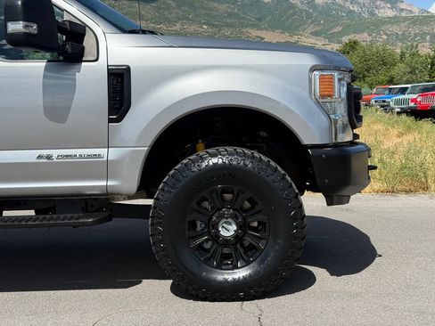 Used 2020 Ford F250 XLT AWD/4WD image 6