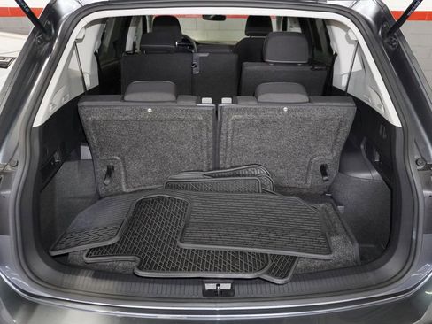 Used 2023 Volkswagen Tiguan S image 8