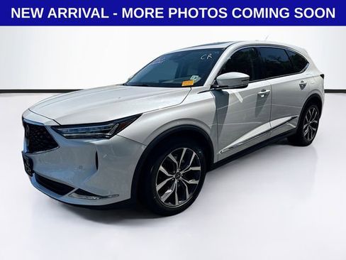 Used 2024 Acura MDX SH-AWD w/ Technology Package image 3