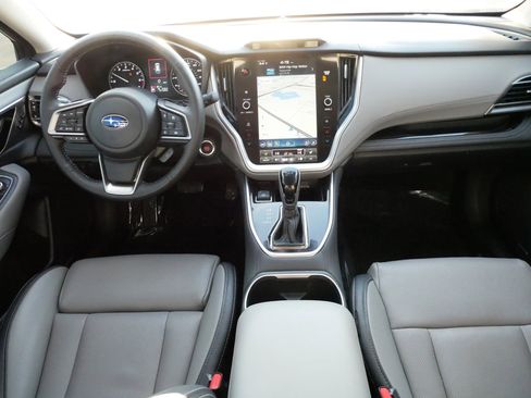 Used 2024 Subaru Outback Limited image 10