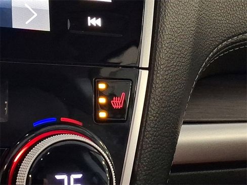 Used 2018 Subaru Outback 3.6R Touring image 27