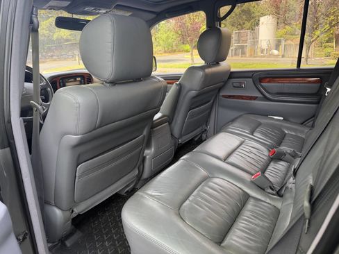 Used 1999 Lexus LX 470 4WD image 23