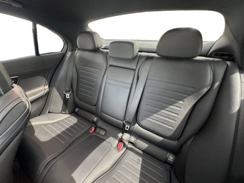 Used 2023 Mercedes-Benz C 300 4MATIC Sedan image 15