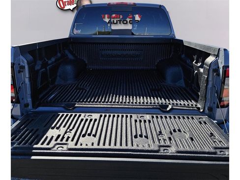 New 2026 Nissan Frontier SV w/ Tow Package image 17