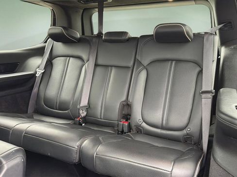 Used 2022 Jeep Grand Wagoneer Series II w/ Convenience Group III image 26