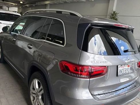 Certified 2020 Mercedes-Benz GLB 250 image 3